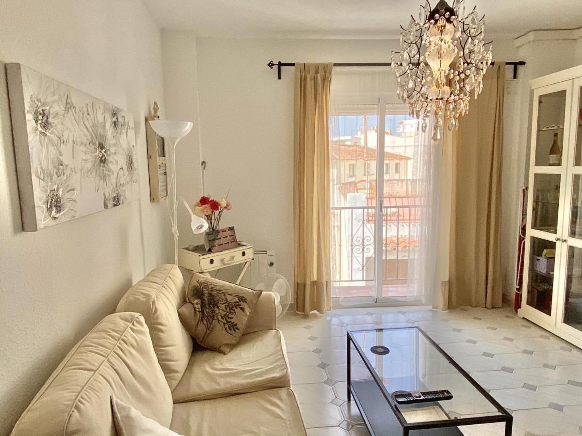 Apartamento Plaza Cavana Nerja Dış mekan fotoğraf
